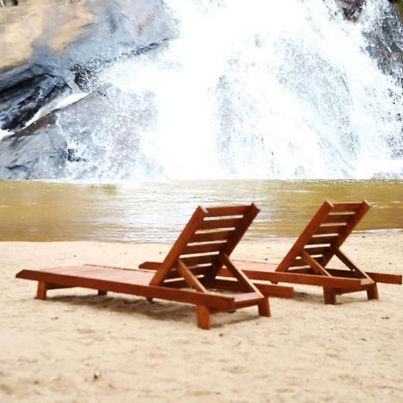 Casa De Campo Banheira, Lareira E Cachoeira بيدرا أزول المظهر الخارجي الصورة