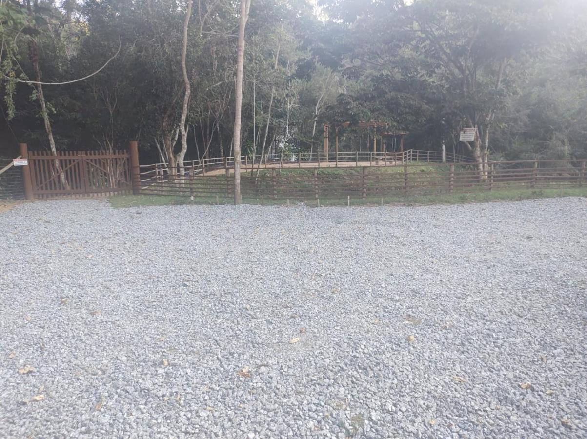 Casa De Campo Banheira, Lareira E Cachoeira بيدرا أزول المظهر الخارجي الصورة