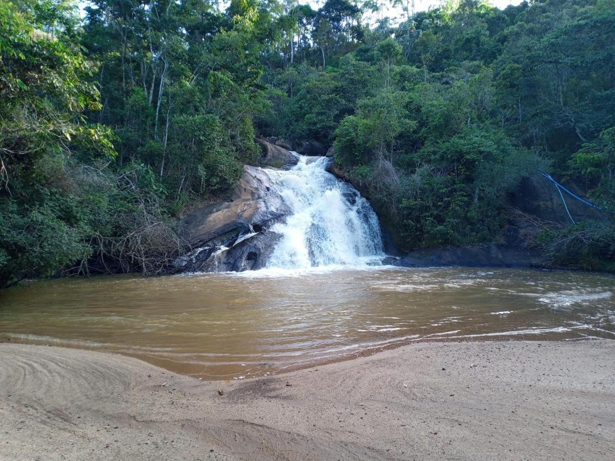 Casa De Campo Banheira, Lareira E Cachoeira بيدرا أزول المظهر الخارجي الصورة