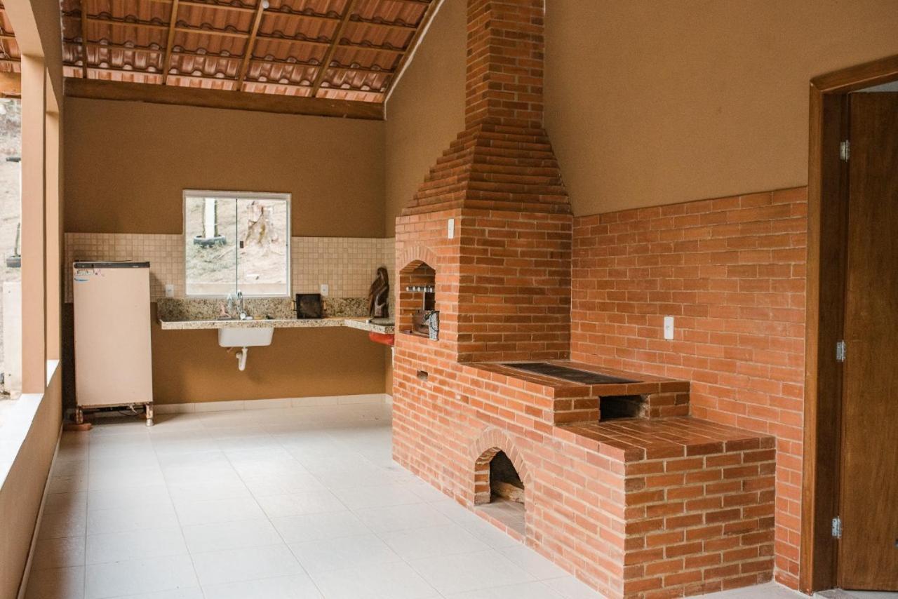 Casa De Campo Banheira, Lareira E Cachoeira بيدرا أزول المظهر الخارجي الصورة