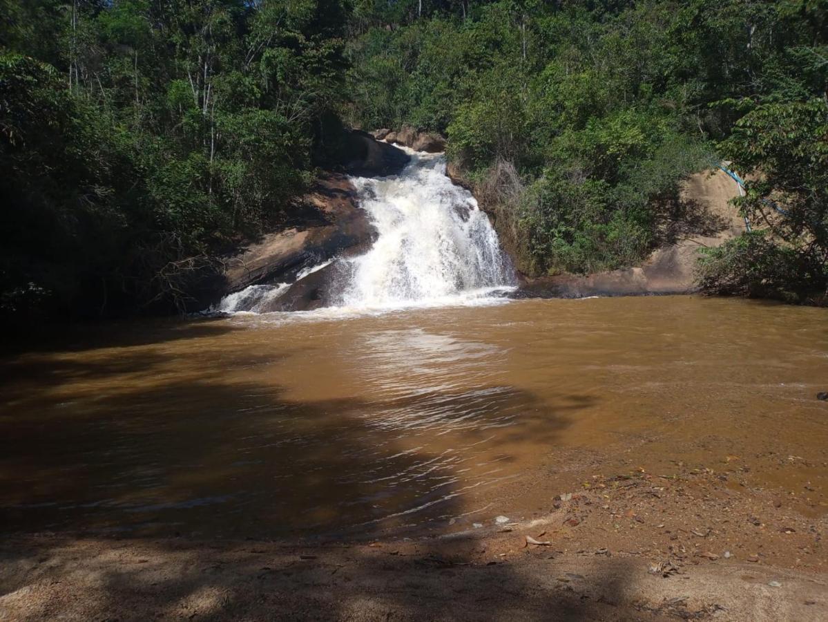 Casa De Campo Banheira, Lareira E Cachoeira بيدرا أزول المظهر الخارجي الصورة